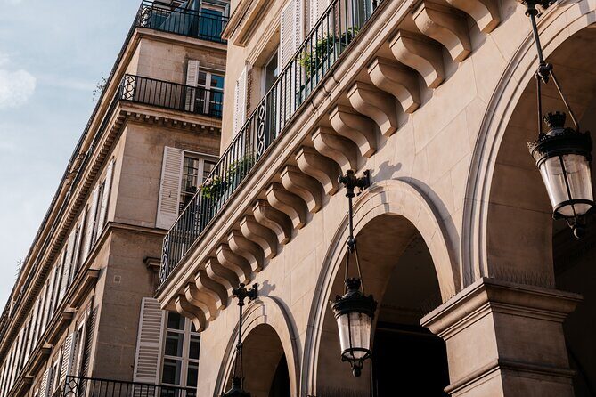 1.5 Hour Private Tour in Paris in a Classic Citroën - Saint-Germain café legends: Café de Flore and Deux Magots