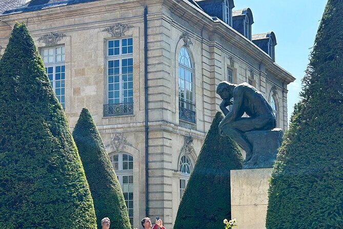 2 & 4 Days Paris Golden Pass with Hop-On Hop-Off Seine River Boat - Arc de Triomphe and Notre-Dame de Paris: monuments with timing built in
