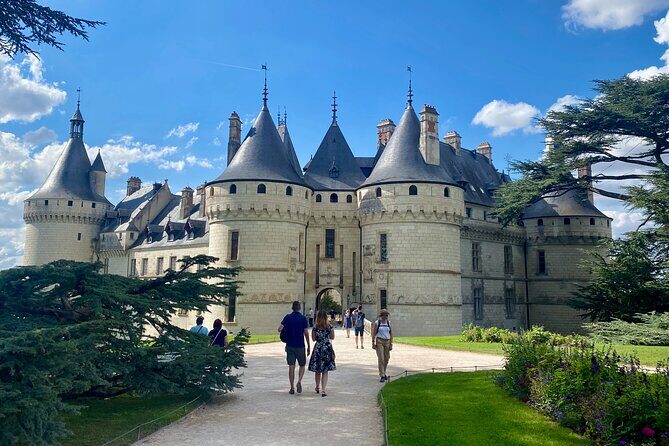 2-day Mont Saint-Michel, Full D-Day, Normandy Private from Paris - Arriving near Mont Saint-Michel: why the overnight matters