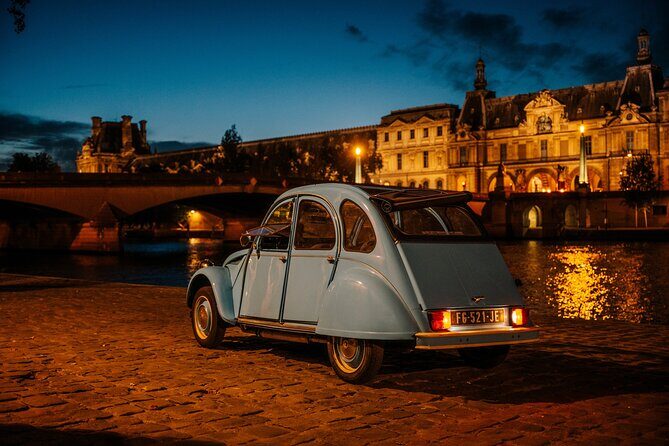 2-hour Private Night Ride in a Citroën 2CV in Paris - Montmartre After Dark: Place du Tertre, Vines, Moulin de la Galette