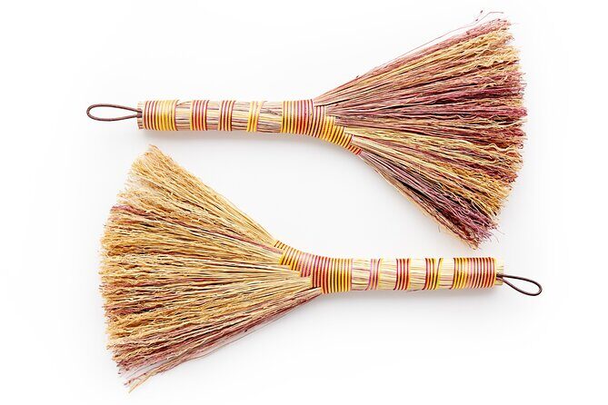 2 Hours Tour in La Balaiterie Sweeper's House - Languages, tickets, and the on-the-ground vibe