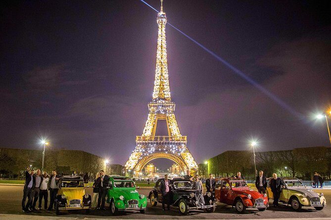 2CV tour by night - The monument route: what you’ll see and why each stop matters