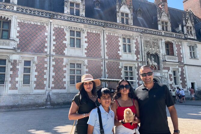 3-Hours Walking Tours Around Paris - Choose your own! - Guides You Might Get: Names That Signal Strong Storytelling