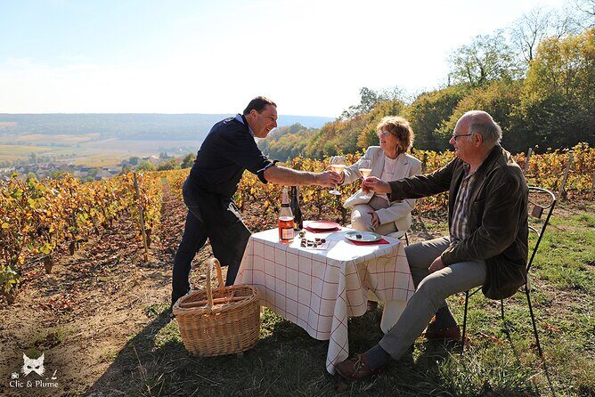 A unique sensory experience in the vineyards - From Fleury-la-Rivière meeting point to Champagne in motion