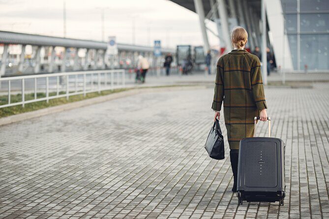 Airport transfer CDG - Paris | Driver Professional - Quick hits before you land