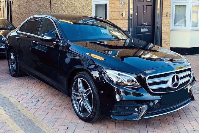 Airport Transfer: Paris Airport CDG to Paris City by Business Car - The 30-Minute Promise: CDG Traffic Reality and Why Waiting Time Is Built In