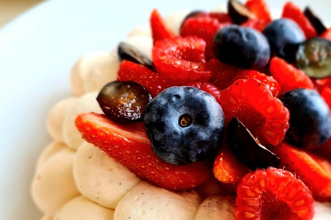 All about meringue: a pastry & culinary arts workshop in Paris - A dessert workshop with real technique, not just sweet talk