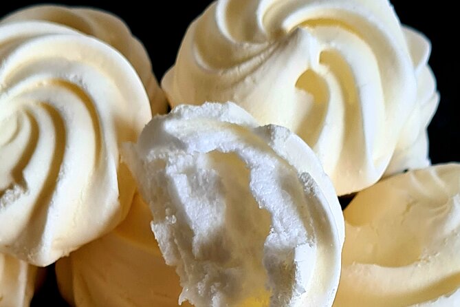 All about meringue: a pastry & culinary arts workshop in Paris - The Pavlova story and the cultural context you can repeat
