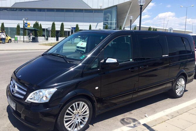 Arrival Private Transfer: Airport Charles de Gaulle OR Orly TO La Defense - The Van Experience: Comfortable Ride, Real Help