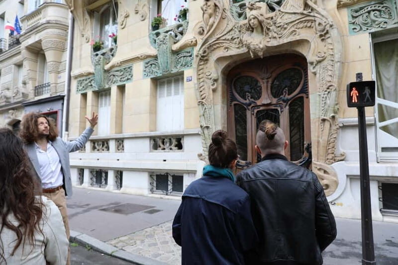 Art nouveau Paris tour - How a 2-hour private walk covers Belle Époque street by street