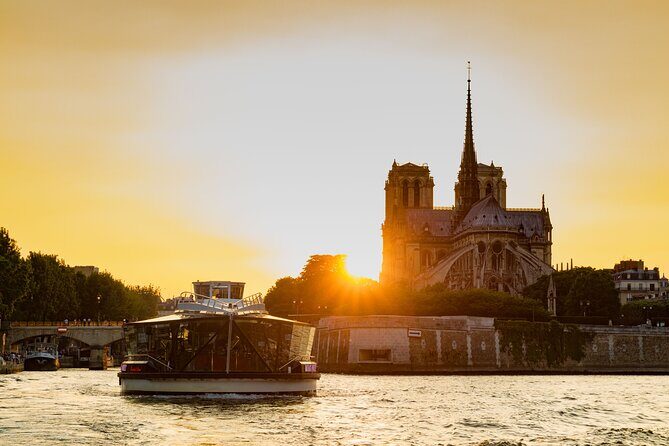 Bateaux Mouches Special Marriage Proposal Dinner Cruise in Paris - Who Should Book This (and Who Might Not)