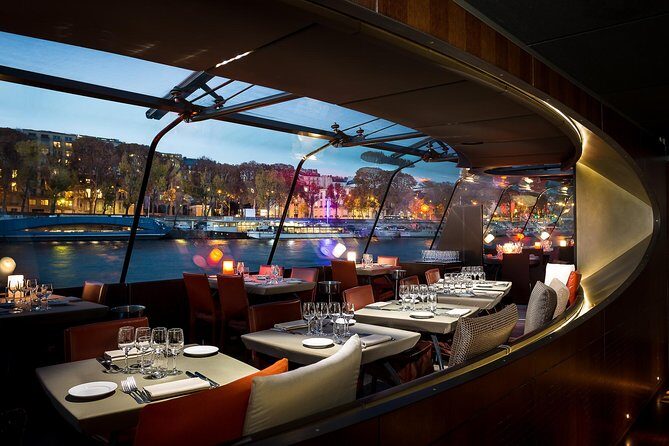Bateaux Parisiens Seine River Gourmet Dinner & Sightseeing Cruise - The Dinner Experience: What the Meal Feels Like on a Moving Boat