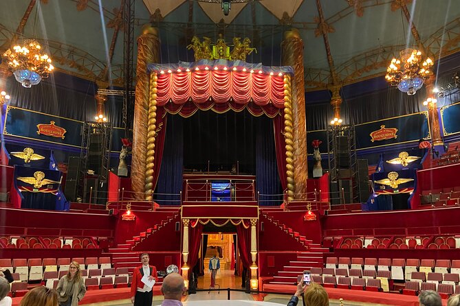 Behind the Scenes Experience of World's Oldest Circus in Paris - The one-hour guided facilities tour: backstage access with a purpose