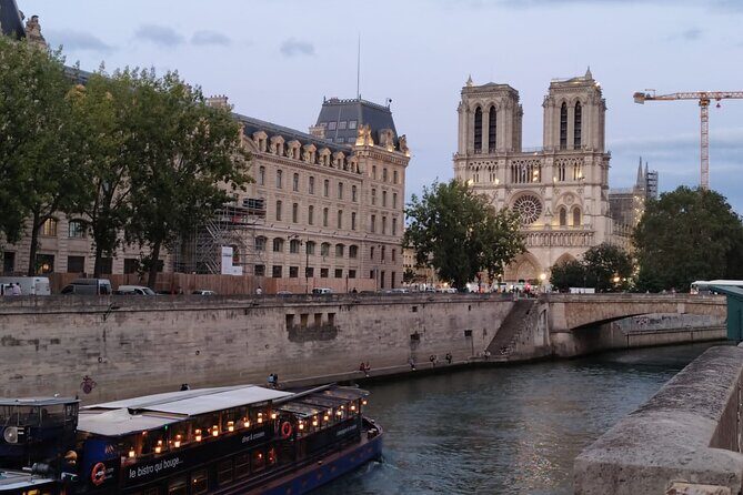 Best Bits of Paris: 40 Favorites Small-Group Walking & Metro Tour - Luxembourg Gardens and the Viewline Mindset