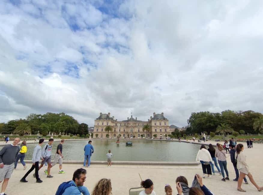 Best Bits of Paris: 40 Favourites Walking Tour 5 hours - Key Paris moments you’ll get out of this walk