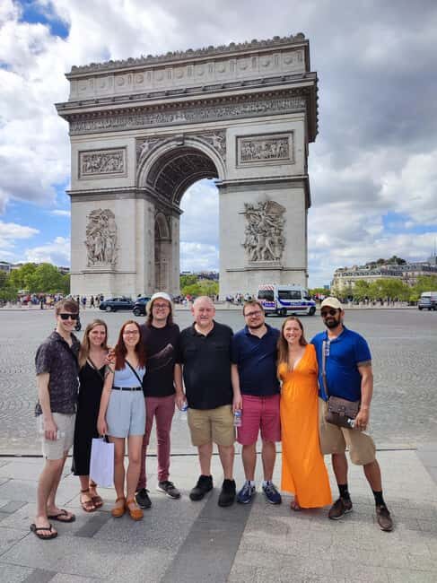 Best Bits of Paris: 40 Favourites Walking Tour 5 hours - Cafés, churches, and that Paris you can smell