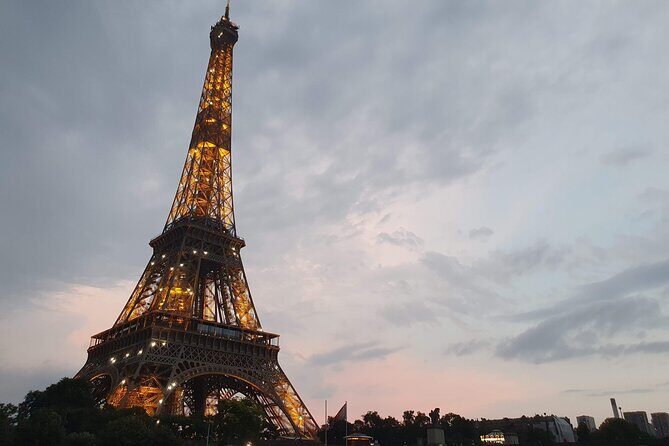 Best of Paris in 2 hours (for photos only and starting from Paris only) - Grand Palais and Place Vendôme: Classic Facades in Limited Time (Stops 7–8)