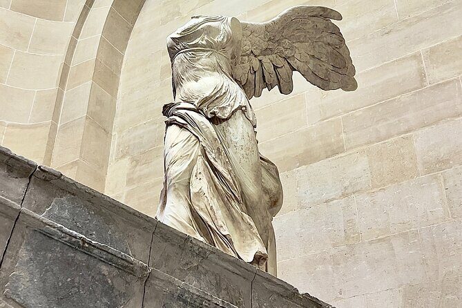 Best of the Louvre Museum Private Tour with Monalisa - Prepaid tickets and a clear 2-hour structure