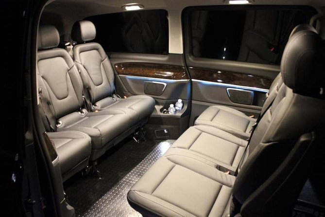 Best Private Airports Transfers - Luxury Minivan Service - Why this private airport transfer feels like a Paris cheat code