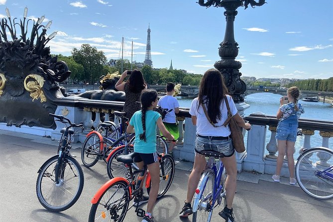 Bike Paris treasures with a live guide - Families & Friends - Price and What You Get for About $53