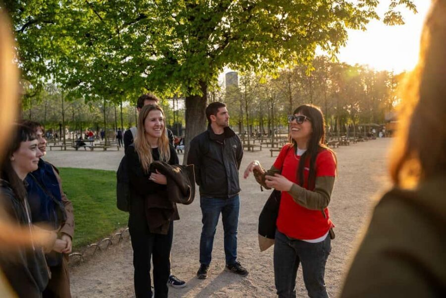 Boho Nights in Paris: A Magical Evening Tour - Key highlights worth your time