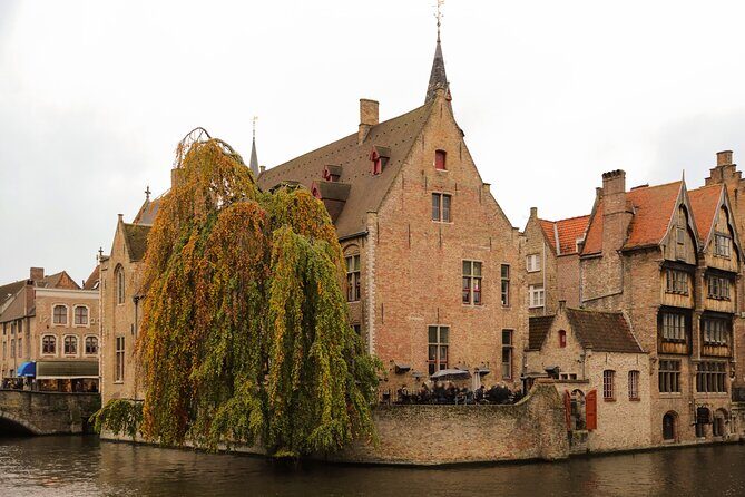 Bruges Guided Day Trip with Canal Cruise Option and Hotel Pickup - Rozenhoedkaai and St Bonifacius Bridge: Photo Stops Without the Guesswork