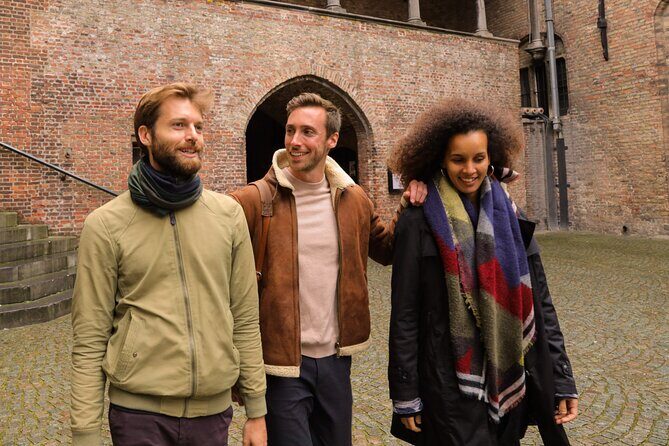 Bruges Guided Day Trip with Canal Cruise Option and Hotel Pickup - Pacing, Fitness, and What to Pack for Bruges Cobblestones