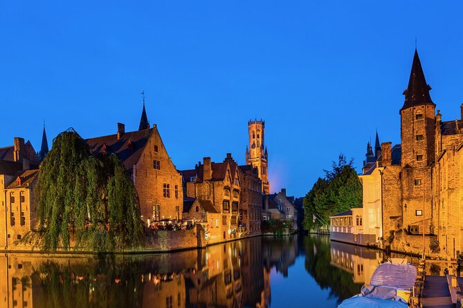 Bruges Small-group Full-day trip by Minivan from Paris - 13:15–17:00 free time: how to use your afternoon without rushing