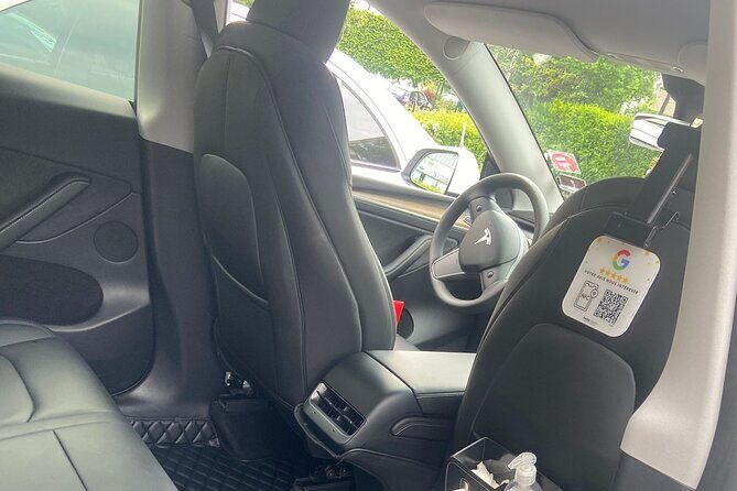 CDG Airport to Paris – Private Transfer with Meet & Greet - Landing at CDG: the meet-and-greet setup that saves your brain