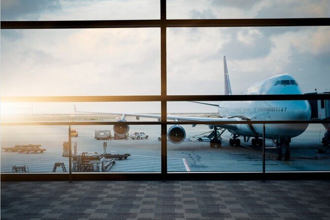 CDG - ORLY (ORY) airport to Paris, with a fluent English driver - Who this transfer is best for (and who might not need it)