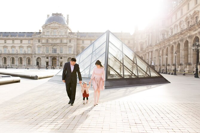 Central Paris Private Photo Session - A private 45-minute shoot that feels like a guided photo walk