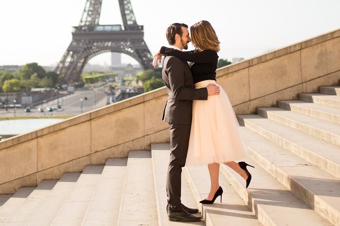 Central Paris Private Photo Session - Price per group: $180.62 and how to judge the value