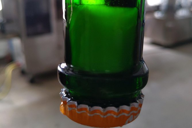 Champagne Lamiable: Make your own Champage bottle ! - Meeting point and the small-group, guide-led pace