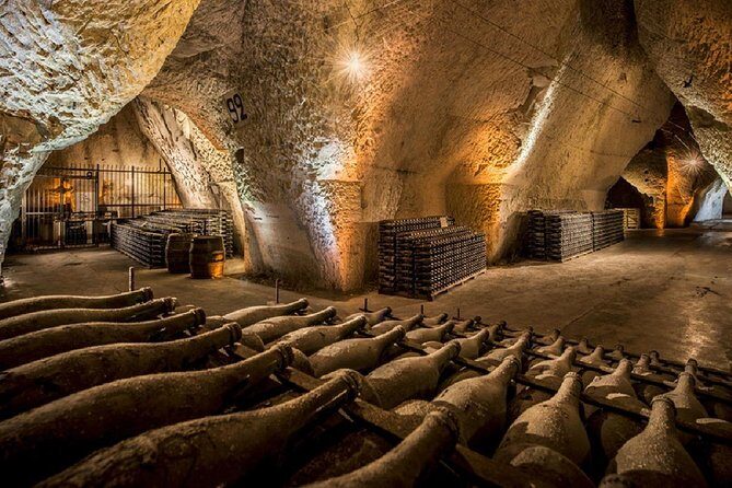 Champagne Private Tour Veuve Clicquot Tasting from Reims Epernay - Reims Cathedral: the crown on the history part