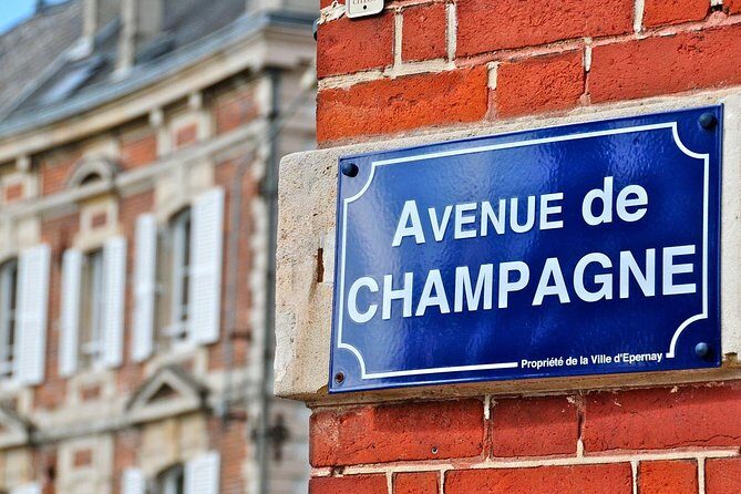 Champagne Private Wine Day Trip with Lunch and Wine Tastings - Reims Champagne house stop: starting with the region’s backbone