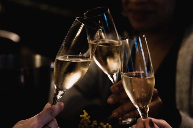 Champagne Tasting in Paris - Key things that make this Champagne tasting work