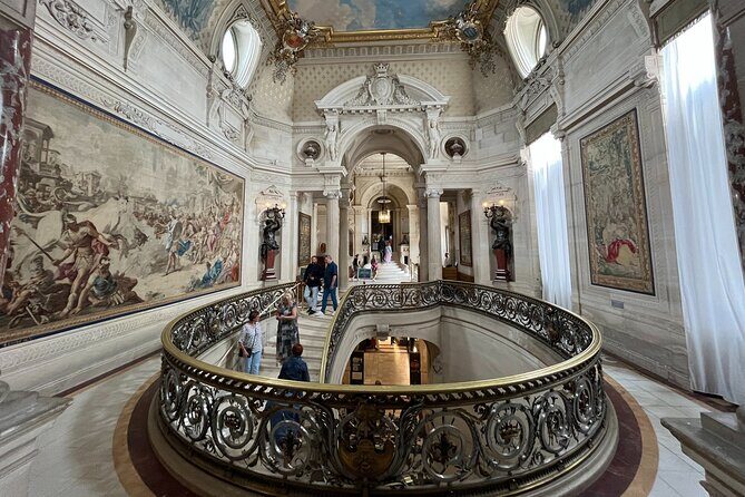Chantilly Tour: Great Stables and Renaissance Meal from Paris - Is $384.33 worth it? Value math for tickets, food, and transport