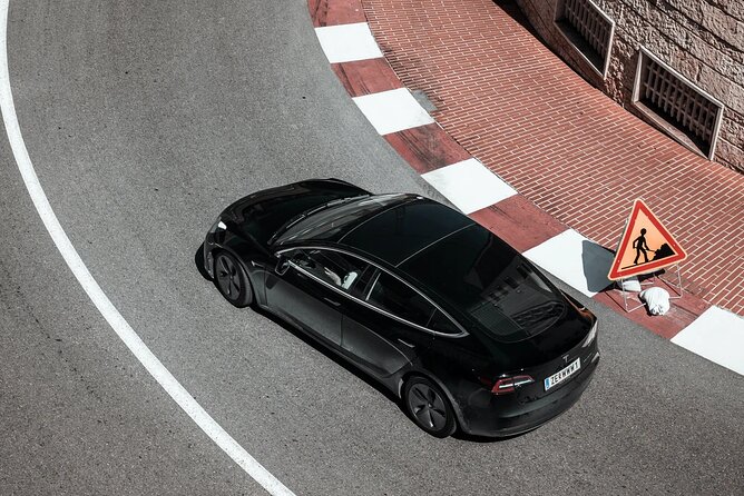 Charles de Gaulle CDG Paris Airport to Paris City Private Transfer - Meet Your Driver at CDG and Get Moving Without the Guesswork