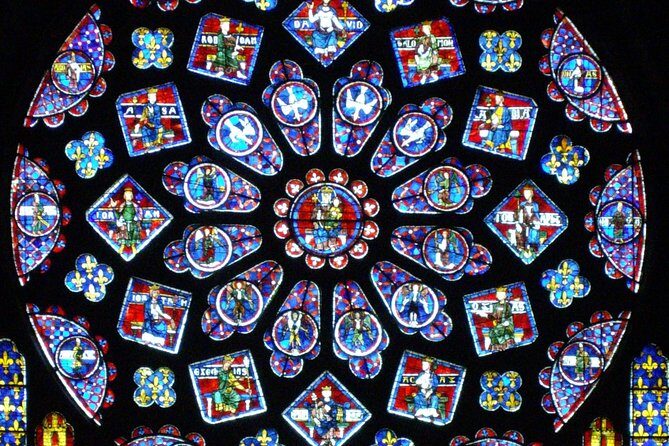 Chartres Cathedral 5 Hours Tour from Paris with Private Transport - Private transport from Paris that keeps your day sane