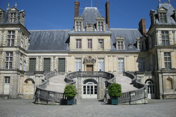 Chateau of Fontainebleau and Vaux le Vicomte 9-Hour Private Tour - A Private Two-Château Day Trip: Why It Works