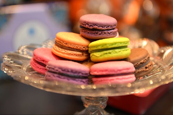 Chocolate and Pastry Walking Tour in Montmartre, Paris - Price and value for a $120.15 tasting route