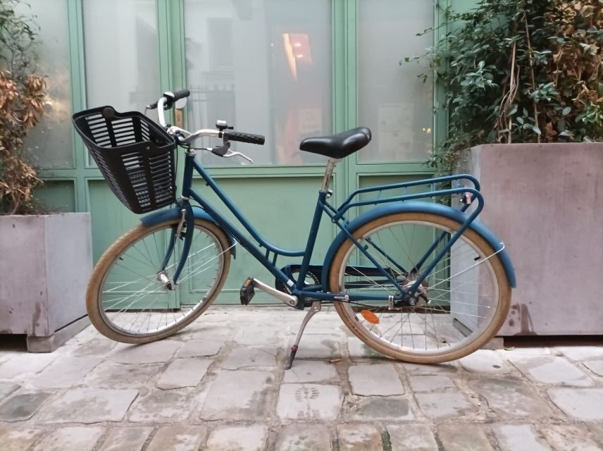 City bike rental in Paris (8h) - Starting at 13 rue Brantôme: getting your ride ready fast