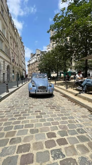 Classic 2CV Tour paris 2h - Meeting at Champ-de-Mars: where the tour starts and how to get oriented