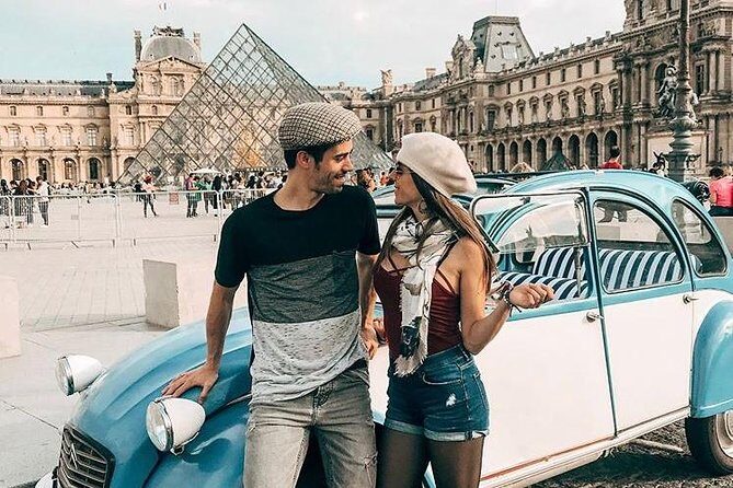 Classic Tour of Paris in 2CV CITROEN - Eiffel Tower, Champs de Mars, and Trocadéro: the photo-first mindset