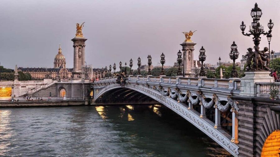 Classical and Monumental Paris Tour along the Seine River - Key highlights worth booking for