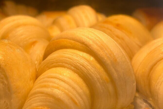 Croissants and pains au chocolat with a pastry chef in Paris - Lamination and fermentation: the two skills that change everything
