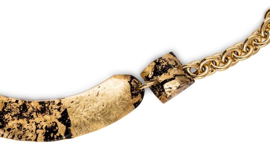 Design Luxury Jewelry in le Marais, in the heart of Paris! - Waiting for delivery: the 3-month timeline is the trade-off