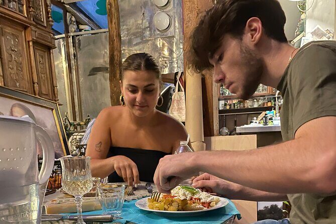 Dinner in a Bohemian Artist Apartment in Central Paris - Small Group Dinner Energy: How the Conversation Works