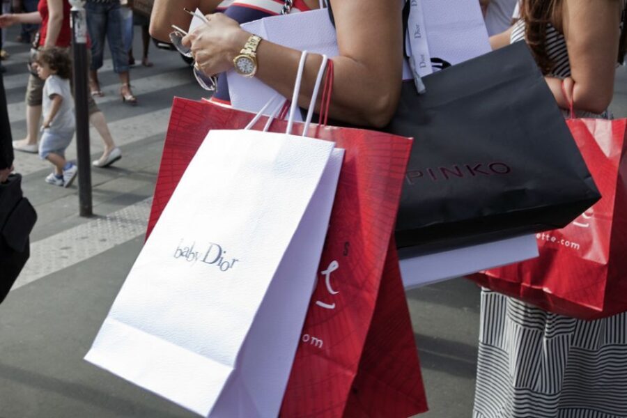 Discount Couture: ultimate Paris Shopping 2h30 walking tour - How the 3-hour route makes Paris style feel doable
