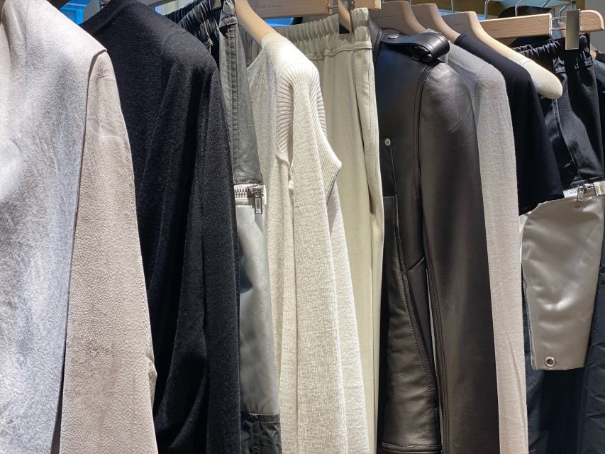 Discount Couture: ultimate Paris Shopping 2h30 walking tour - Prototype finds and workshops of emerging designers